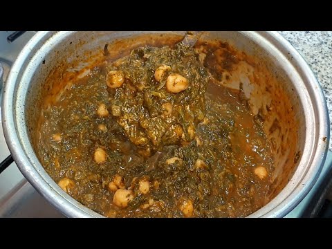 مرق السبيناغ السبزي بدون لحم