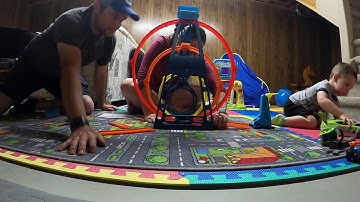 Hot Wheels Track Builder Unlimited Triple Loop Kit Setup Timelaps