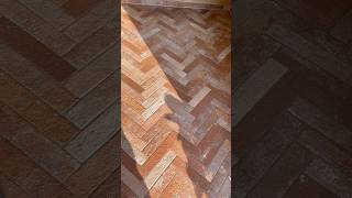 Fischgrät verlegen. #fliesen #tiles #handwerk #tile #diy #handwork #viral #viralvideo #fy