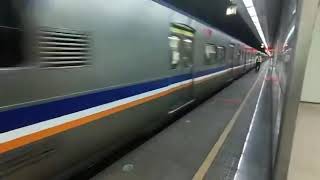 20230401 1253次開往北湖的區間車駛離松山站(由@temu1016 拍攝)