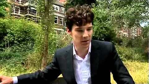 Is Benedict's hair real in Sherlock?
