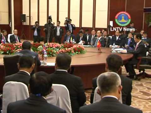 lao-news-on-lntv--clmv-leaders-agree-on-future-plans-to-narrow-the-development-gap.-13-03-2013
