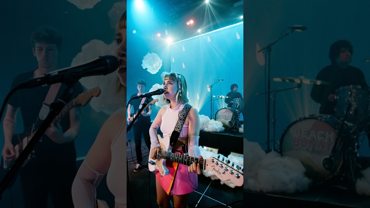 happy first week of pride / last week of tour to all that celebrate 💕⭐️🩵