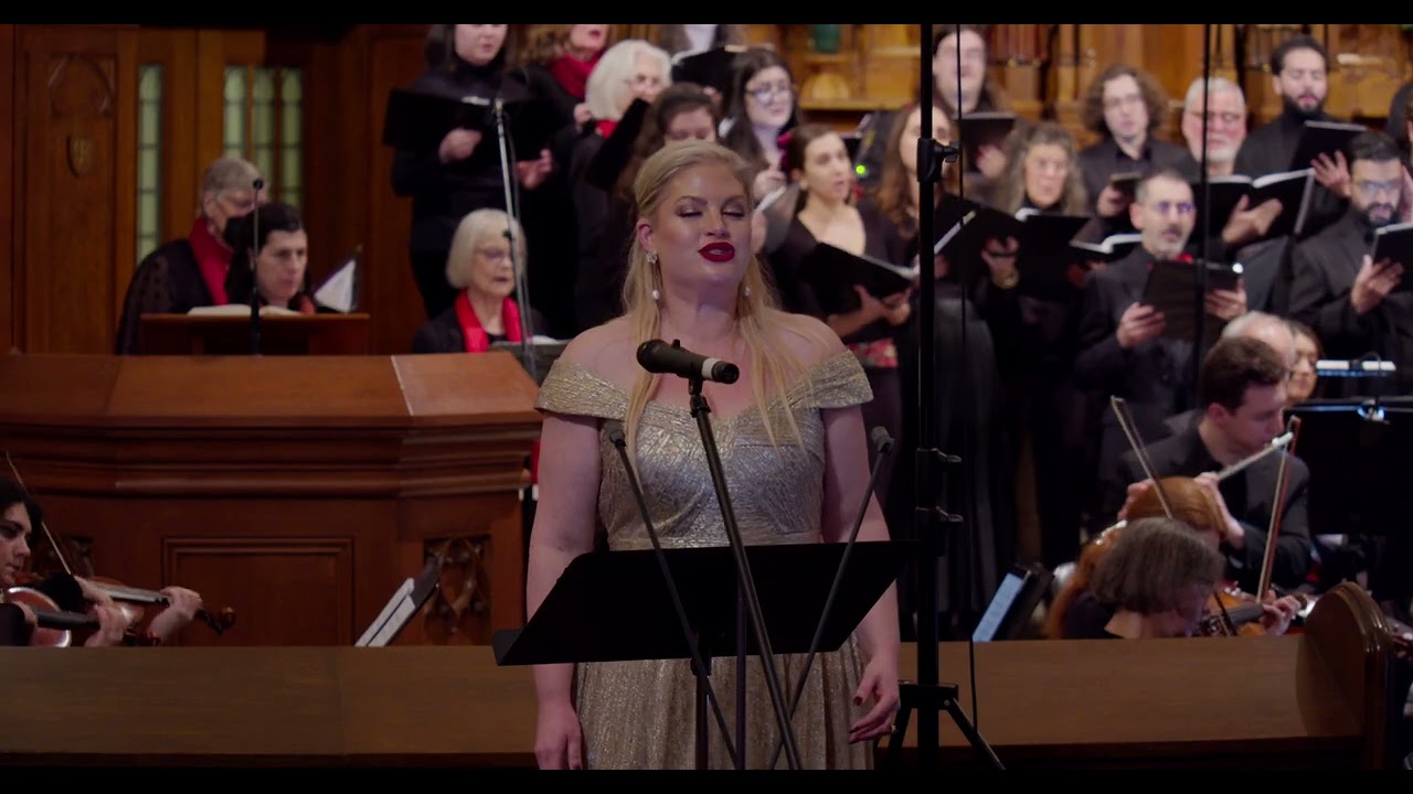 This Christmastide (Jessye's Carol) - Holly Cameron, Soprano with the Sar of the Sea Choir