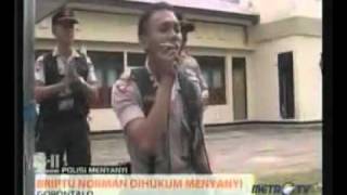 Download Lagu YouTube - Briptu Norman Dihukum Nyanyi ( Aksi Gila Polisi Gorontalo ) MP3