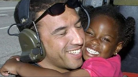 Hurricane Katrina Airmans Search for Girl He Rescu...