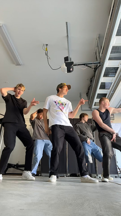 Moves Like Jagger 🤘 #boyband #fullcircle #dancevideo #dance #newmusic #newmusicalert #dancing