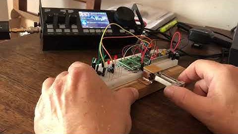 Solid state Iambic CW paddle with load cell sensors