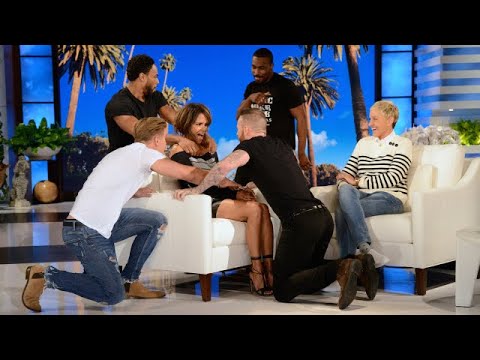 Videó: Halle Berry TMI Moment On Ellen Show: 