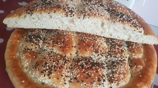 خبز  البيدا التركي من اطيب وصفات الخبز (سهله ويمكن عملها بالبيت ) خفيف وهش 