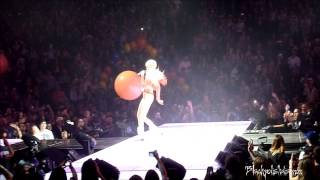 (HD) Miley Cyrus SMS (Bangerz) Opening Song Vancouver!!