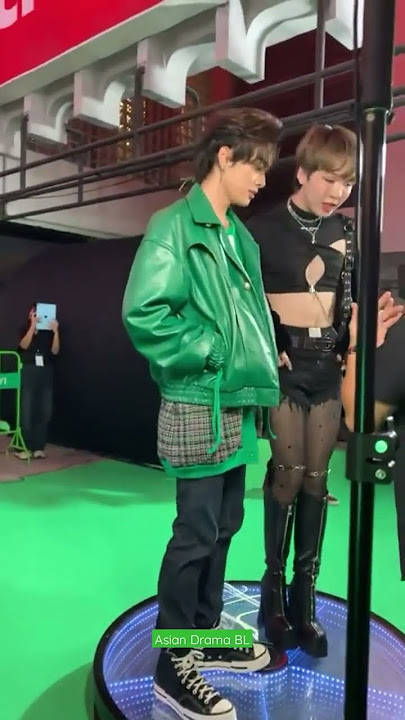Earth's outfit 🦋🔥they are slaying 💚 #cooheart #santaearth #iqiyi #thaiactor