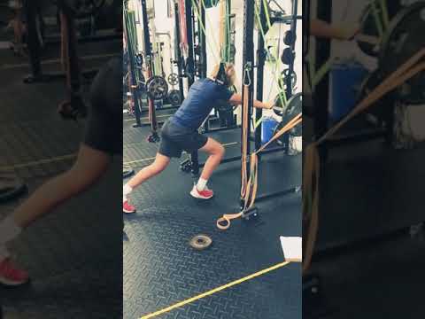 Elite High School Football and Baseball Athlete Scotty Fox performing some Henny Press with Bands