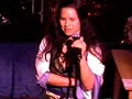 Capture de la vidéo Natalie Merchant Live At Neil Simon Theatre In New York City, June 11, 1999 (Full Performance)