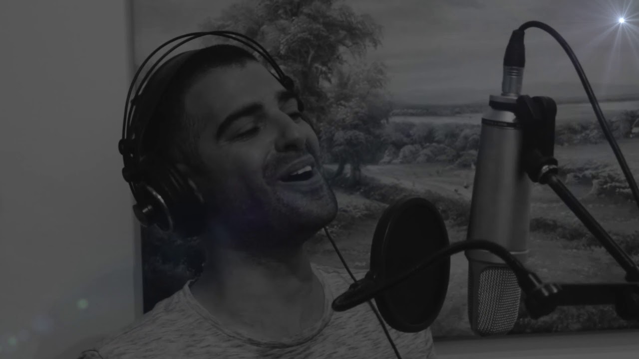רפי ביטון - עדיין שם.
