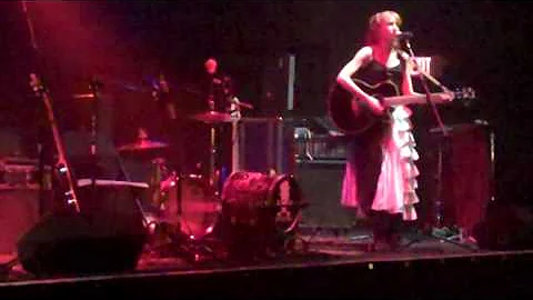 Patricia Wake - The Ballad of William Bloat - Live...