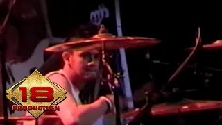 Netral - Super Hero  (Live Konser Lampung 21 Agustus 2006)
