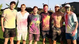 Aussie squad joins in colourful Holi festival celebration | India v Australia 2023 screenshot 1