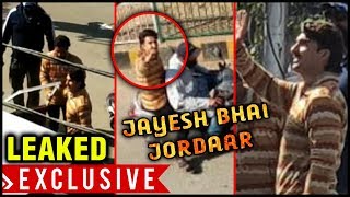 EXCLUSIVE | Ranveer Singh BIKE RIDE In Gujarat Shooting For Jayeshbhai Jordaar Movie | WATCH VIDEO
