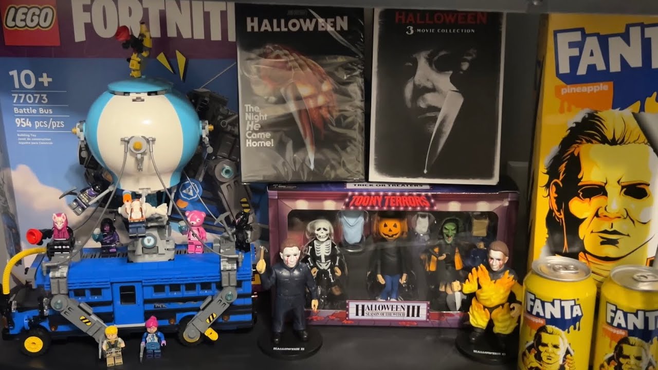 Building and Touring my Collection Room