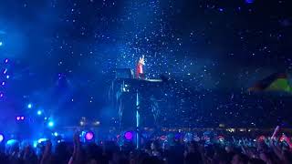 Armin van Buuren playing Cosmos (Live Vocals) @ Untold Festival 2019