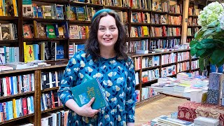 London Bookshop Vlog! Touring Best London Bookshops 📚 ❤️