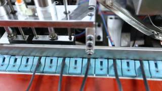 Automatic sigle flat pin crimping machine