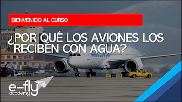 ¿Por qué se rocía con agua a los pilotos?