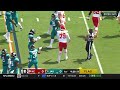 Patrick mahomes throws it to his best receiver