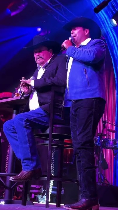Roberto Pulido y Bobby Pulido - Auditorio Cumbres 2025 - YouTube