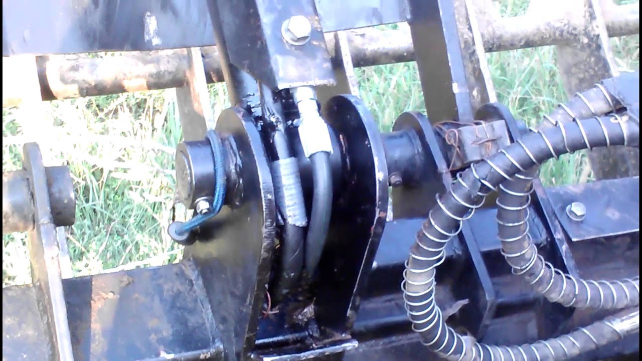 Titan grapple bucket defects review