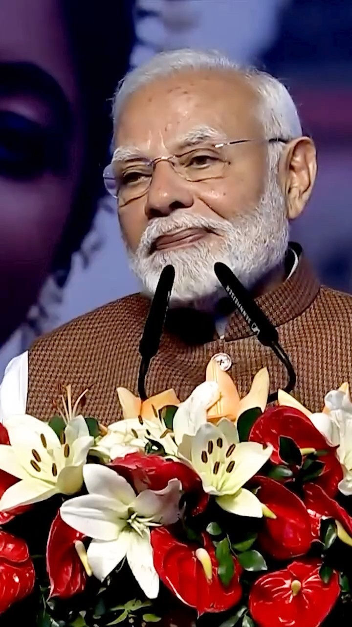 PM Modi thanks the Indian diaspora for making him proud in the world | #shorts