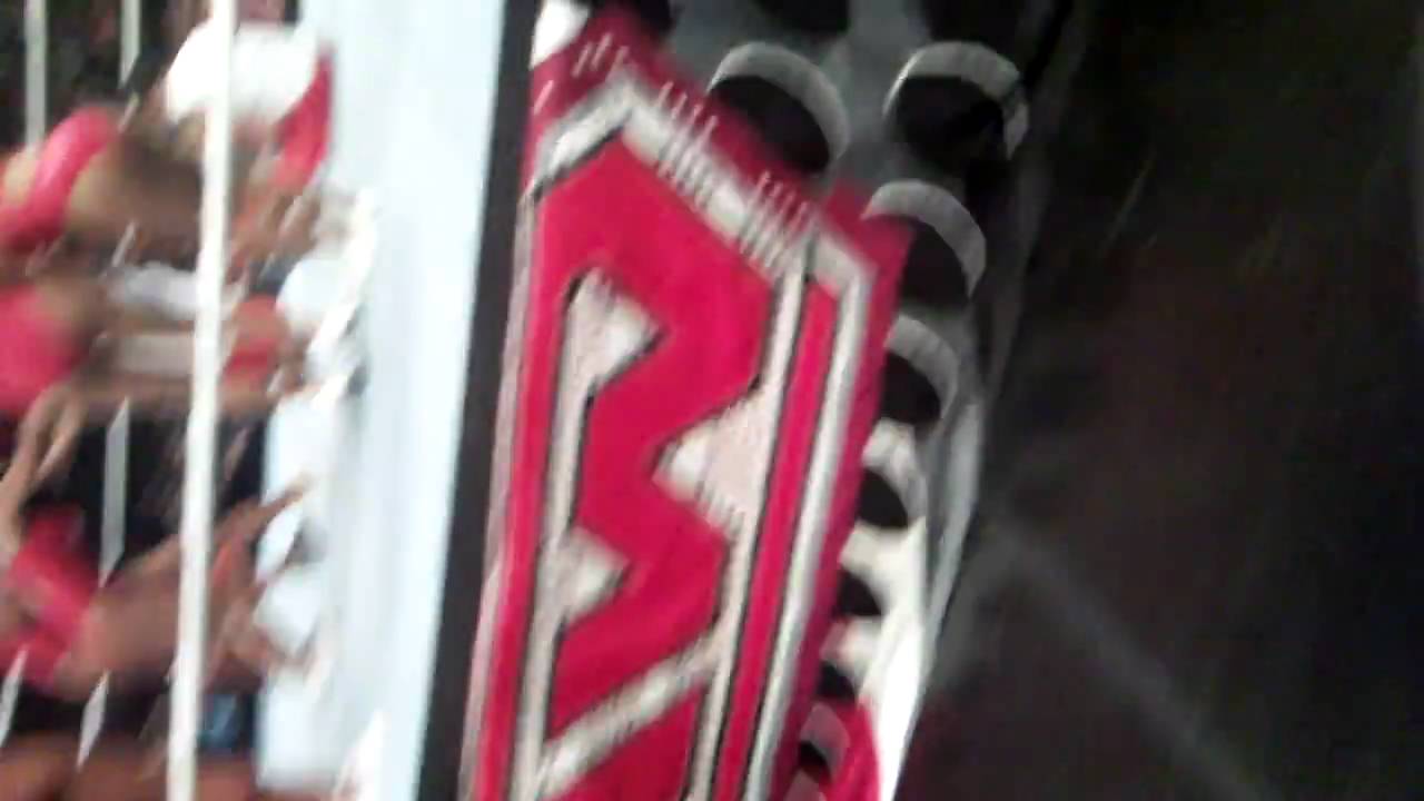 wwe raw 12 april london hornswoggle splash YouTube