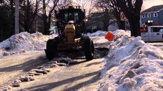 Today i went over to the area around westmount school take some video
of street clearing efforts. had watched grader lmst the...