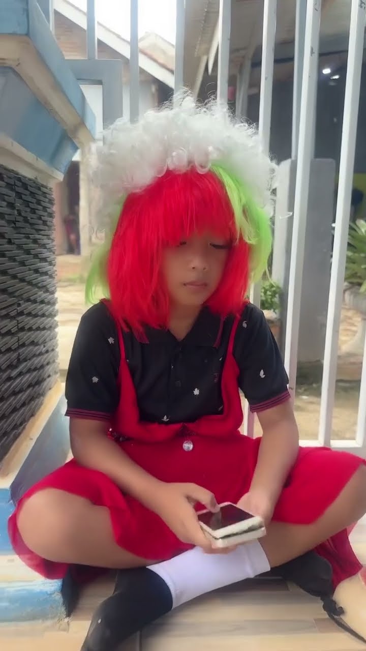 Vidio kocak dan gokil @nyaikembang1nyaikembang1 /kasihan badutnya?
