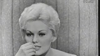 What's My Line?  Randolph Churchill; Kim Novak; Desi Arnaz [panel] (Feb 5, 1956)