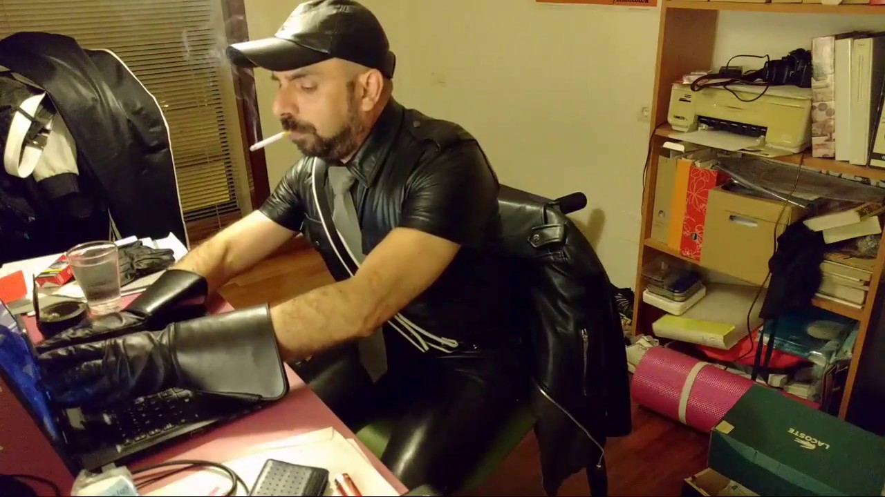 gay leather chat