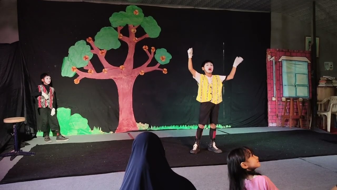 Pertunjukan Pantomim Anak 