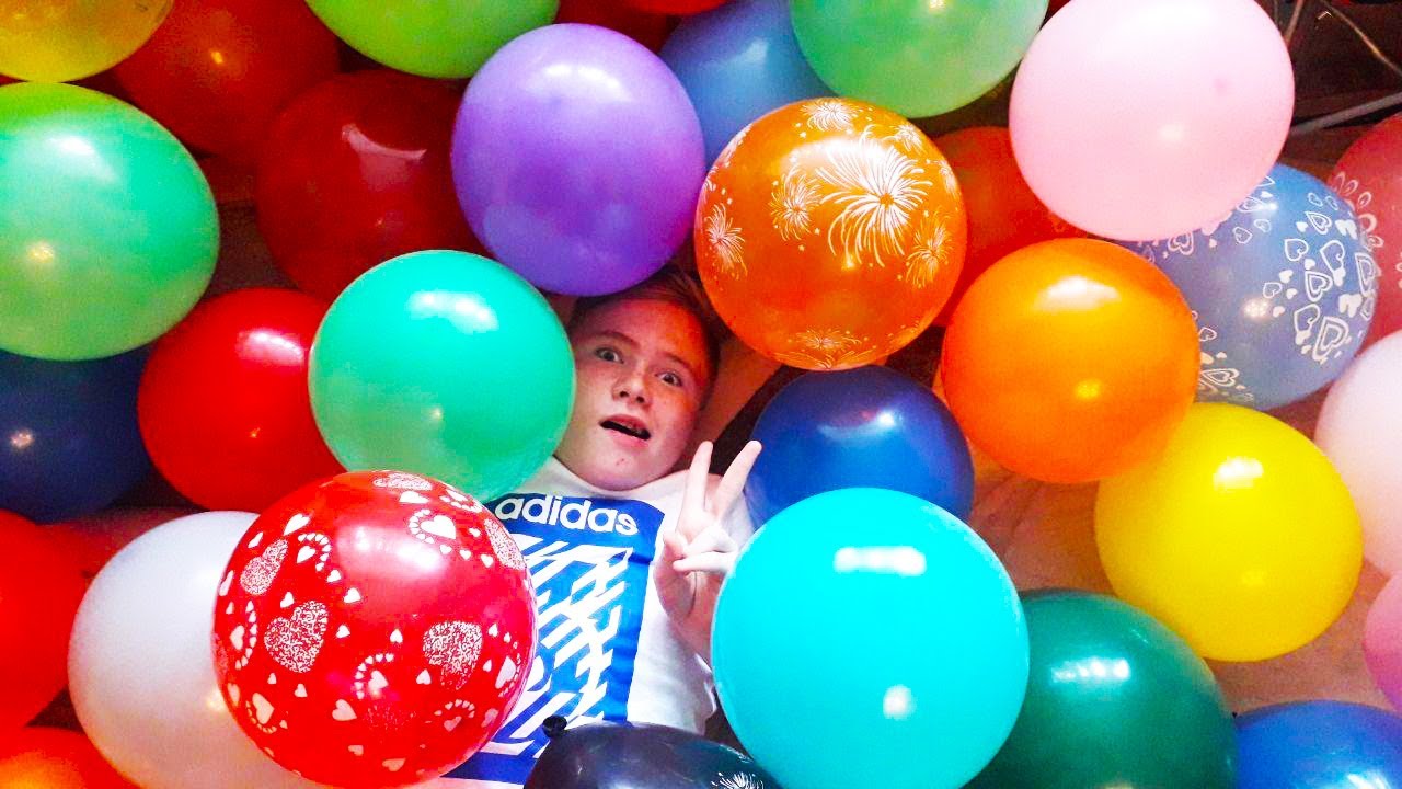 Видео про шары. Шарики видео для детей. Шары Киндер сюрприз воздушные. Шарики и ролики. Киндер пати шарики.