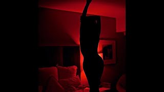 Sensual ,Bedroom playlist. ( mix of RnB and trapsoul)