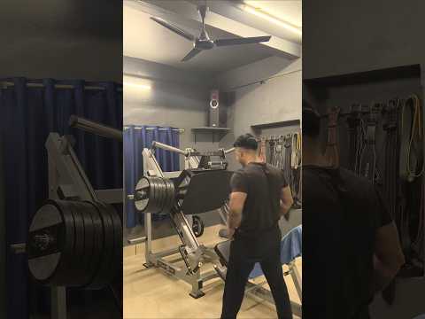 Day 03/90 Days challenge 300kg leg press 💪🏻#gym #workout #fitness #youtube #shorts #highlights by Tufan Chowdhury 