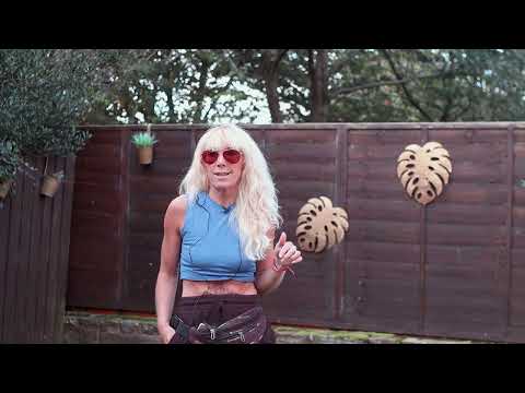 Dragons' Den - Laura's Story - video from Stonewater