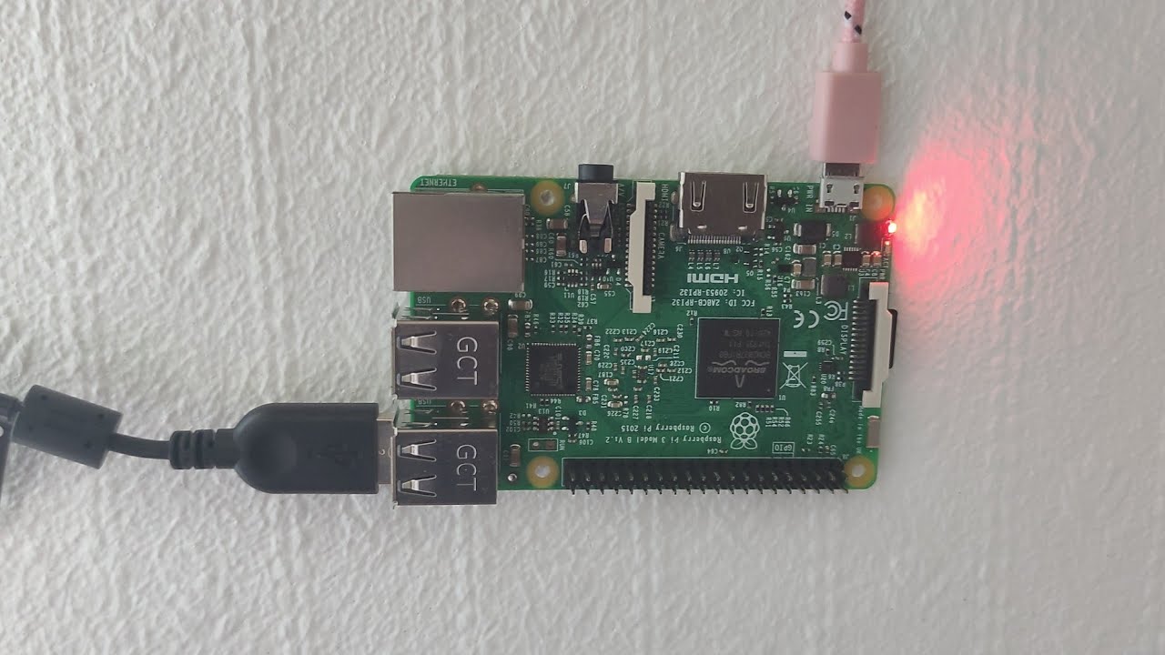 Raspberry Pi in action as surveillance camera - YouTube
