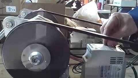 Synchronizing AC generators