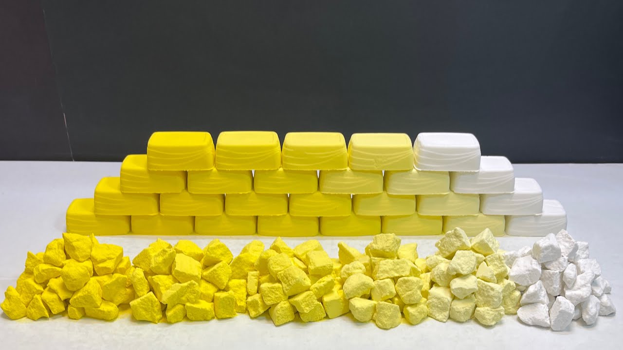 Crushing baking soda with a yellow tone