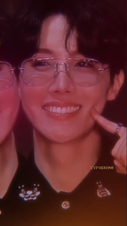 Jhope : When I say love Yourself you say Love Myself #Jhope #Lovemyself #selflove