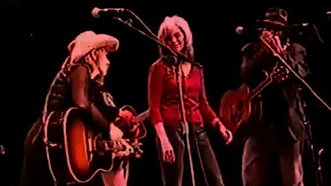 Lucinda Williams/Emmylou Harris/Neil Young - Green...