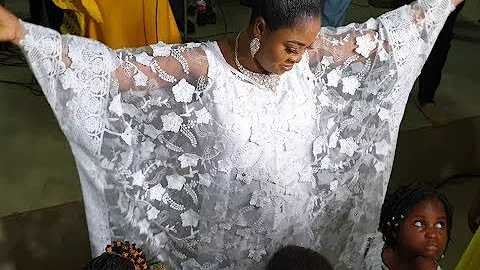 Sola Kosoko little girls steal the show as they dance with Bidemi Kosoko at baby naming ceremony