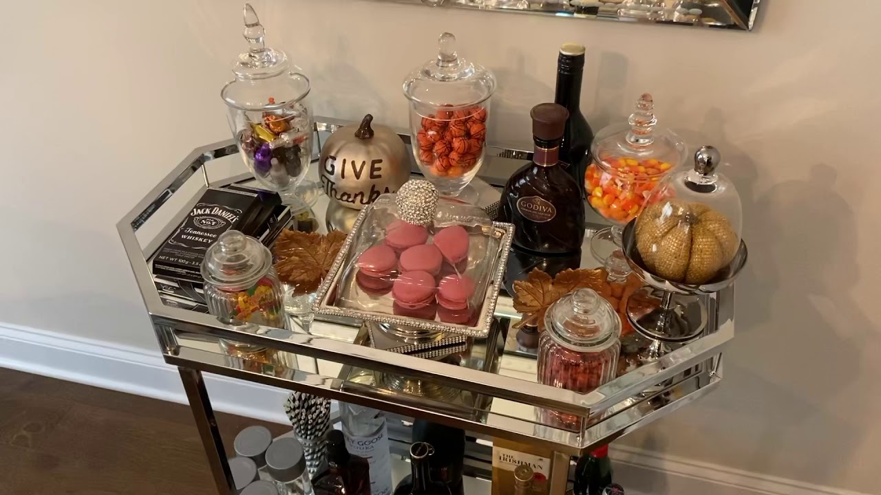 Fall Candy Bar Station for Adults #fallcandybarstation #adultcandybar ...