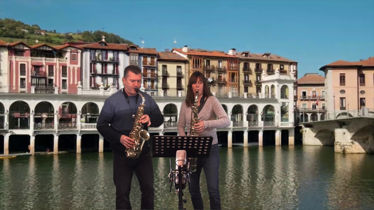 MOLINATXO Saxobietaren bertsioan